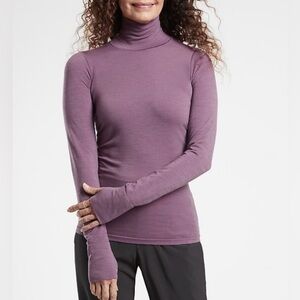 ATHLETA Foresthills Ascent Dark Sky Violet Long Sleeve Turtleneck Top EUC Sz XS